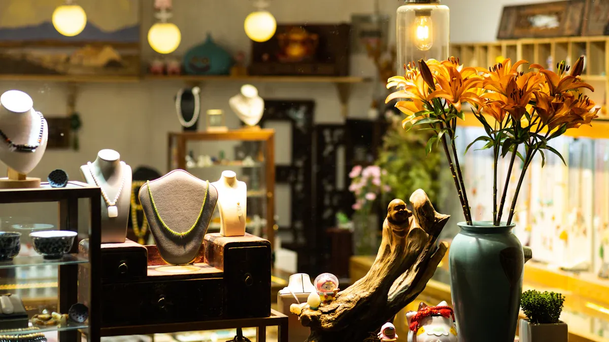 Scale in Accessories