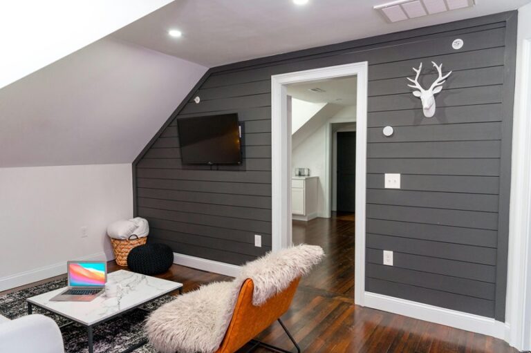 attic d cor creative ideas